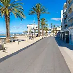 Maison Mediterraneenne 60m² Avec Patio Et Parking Prive, A 5min De La Plage, 3 Pieces Confortables - Fr-1-307-6
