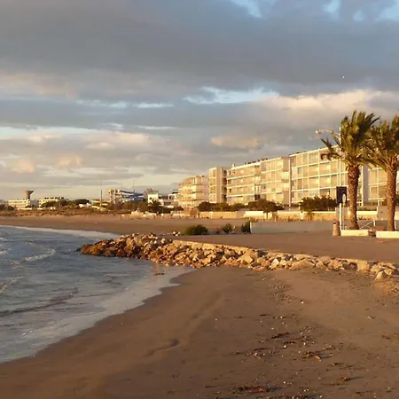 Maison Mediterraneenne 60m² Avec Patio Et Parking Prive, A 5min De La Plage, 3 Pieces Confortables - Fr-1-307-6 * ル・グロー・デュ・ロワ
