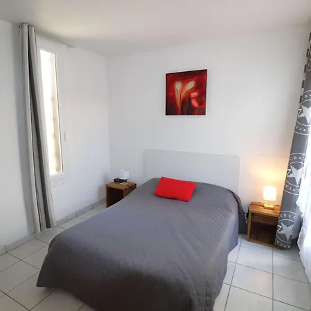 Ferienhaus Maison Mediterraneenne 60m² Avec Patio Et Parking Prive, A 5min De La Plage, 3 Pieces Confortables - Fr-1-307-6 Le Grau-du-Roi