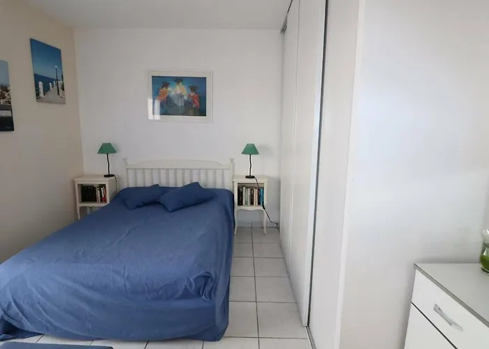 Maison Méditerranéenne 60m² Avec Patio Et Parking Privé, à 5min De La Plage, 3 Pièces Confortables - Fr-1-307-6 *