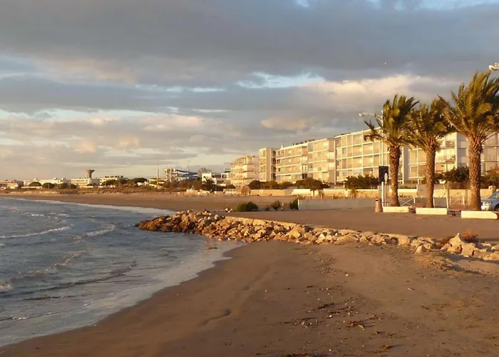 Maison Mediterraneenne 60m² Avec Patio Et Parking Prive, A 5min De La Plage, 3 Pieces Confortables - Fr-1-307-6 * 勒格罗-迪鲁瓦
