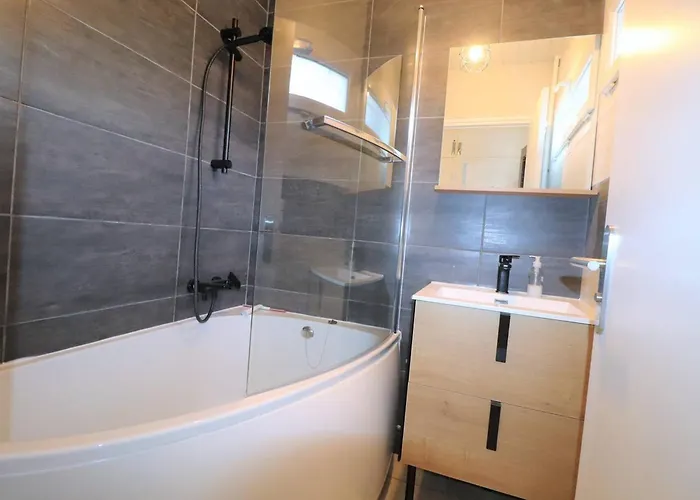 Maison Méditerranéenne 60m² Avec Patio Et Parking Privé, à 5min De La Plage, 3 Pièces Confortables - Fr-1-307-6 Hébergement de vacances